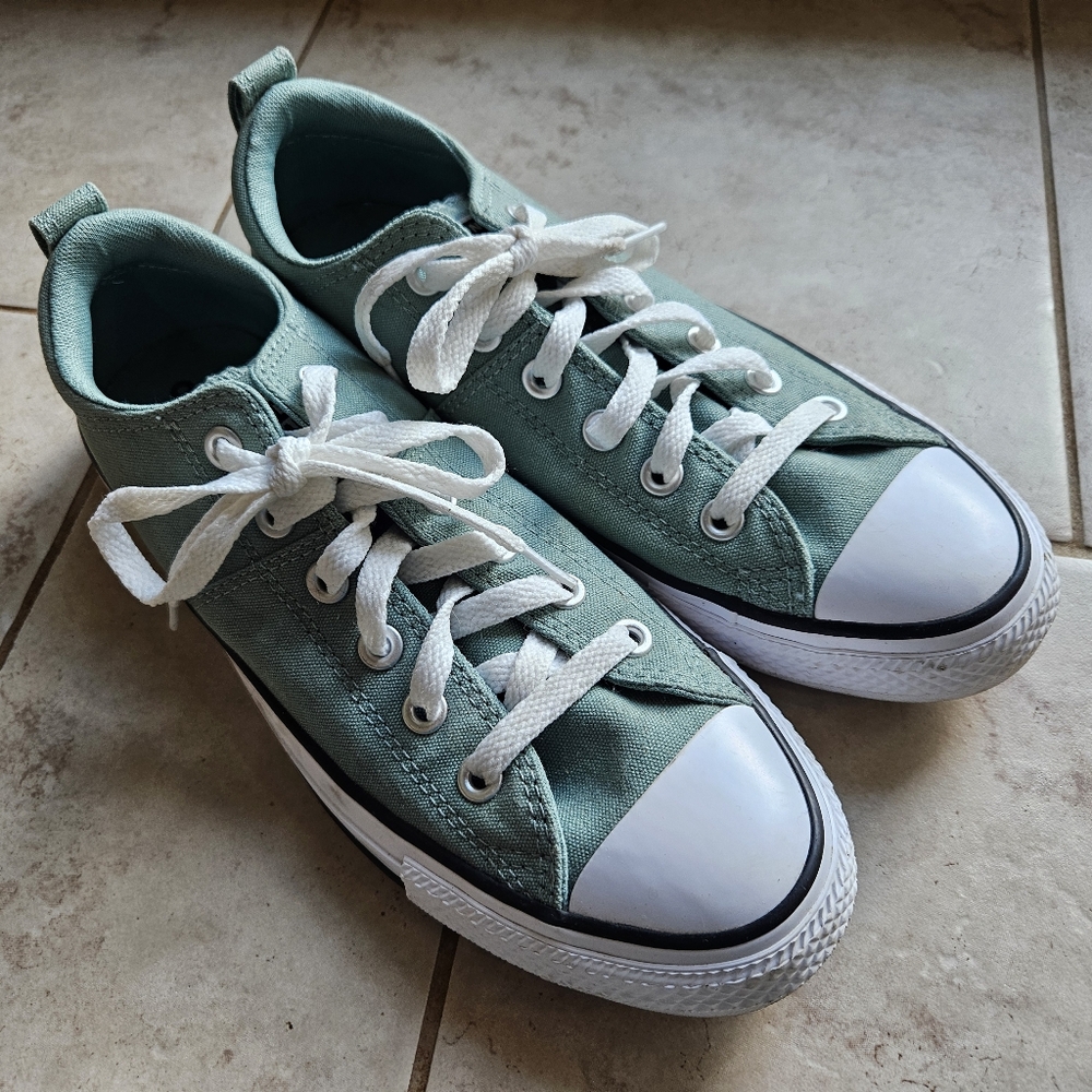 Converse Green Low-top Sneakers